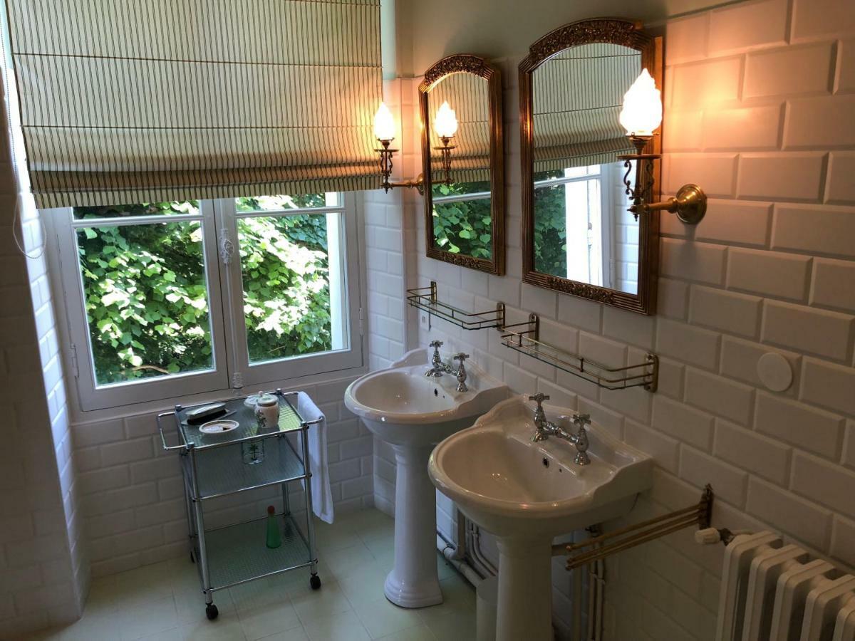 Les Chambres D'Hotes Du Domaine Du Pacha Beautiran Bagian luar foto